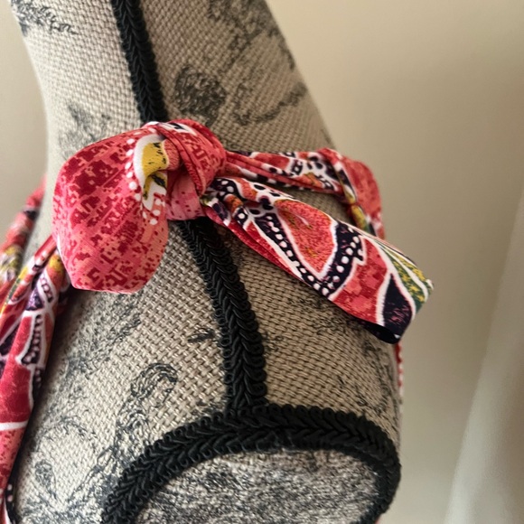 Excellent use condition, with shoulder tie - Picture 7 of 7